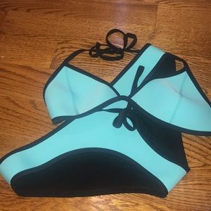 Adorable Neoprene Bikini Set 💦
